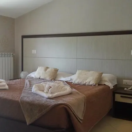 Relais Black Horse Ξενοδοχείο 3*