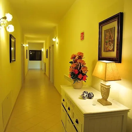 Relais Black Horse 3*