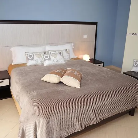 Relais Black Horse Millesimo