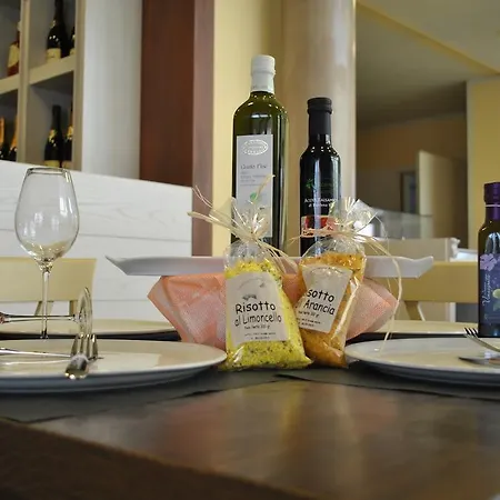 Relais Black Horse Ξενοδοχείο 3*