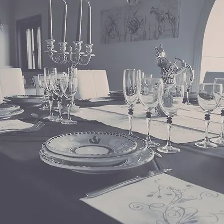 Relais Black Horse Millesimo